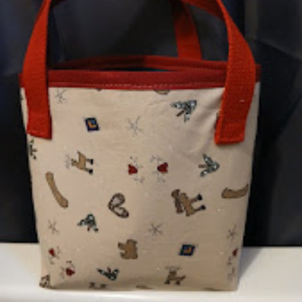 NEW Reusable Fabric Gift Bag Christmas Moose Beige Red Farmhouse style 9x9x4"